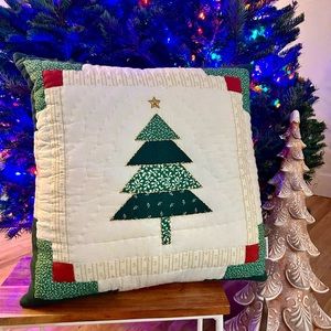 NEW WITH TAGS Cupcakes And Cashmere Tree Pillow VINTAGE FRENCH Square 18”